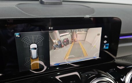 Mercedes-Benz GLB AMG, 2021 год, 3 060 000 рублей, 15 фотография