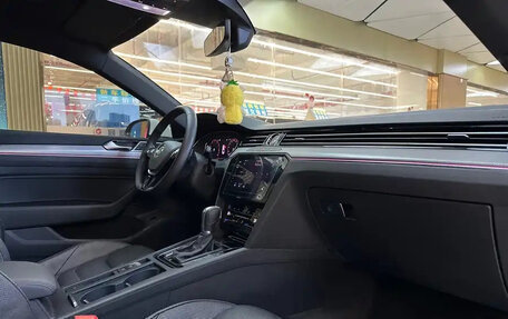 Volkswagen Passat CC, 2020 год, 2 500 000 рублей, 11 фотография