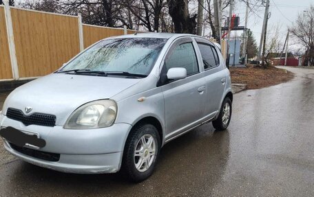 Toyota Vitz, 1999 год, 225 000 рублей, 1 фотография