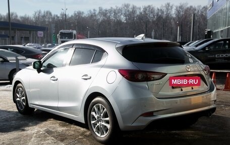 Mazda Axela, 2016 год, 1 398 000 рублей, 6 фотография