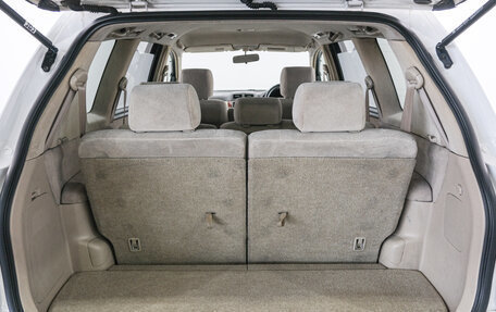 Toyota Ipsum II, 2003 год, 849 000 рублей, 19 фотография
