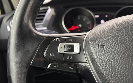 Volkswagen Tiguan II, 2017 год, 2 100 000 рублей, 19 фотография