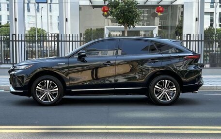 Toyota Venza, 2022 год, 1 240 000 рублей, 8 фотография