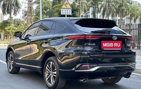 Toyota Venza, 2022 год, 1 240 000 рублей, 9 фотография
