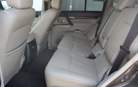 Mitsubishi Pajero IV, 2017 год, 2 750 000 рублей, 11 фотография
