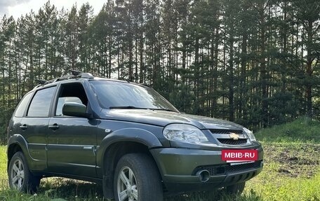 Chevrolet Niva I рестайлинг, 2013 год, 670 000 рублей, 2 фотография