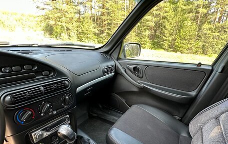 Chevrolet Niva I рестайлинг, 2013 год, 670 000 рублей, 16 фотография