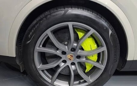 Porsche Cayenne III, 2024 год, 16 810 000 рублей, 18 фотография