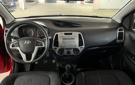 Hyundai i20 IB рестайлинг, 2010 год, 720 000 рублей, 10 фотография