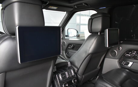 Land Rover Range Rover IV рестайлинг, 2020 год, 7 895 000 рублей, 10 фотография