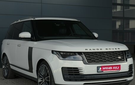 Land Rover Range Rover IV рестайлинг, 2020 год, 7 895 000 рублей, 3 фотография