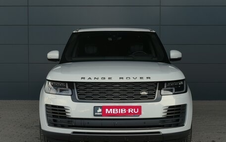 Land Rover Range Rover IV рестайлинг, 2020 год, 7 895 000 рублей, 2 фотография