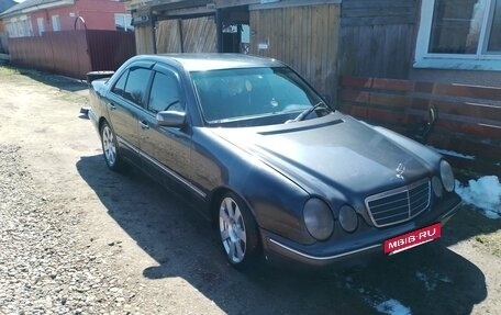 Mercedes-Benz E-Класс, 2002 год, 470 000 рублей, 7 фотография