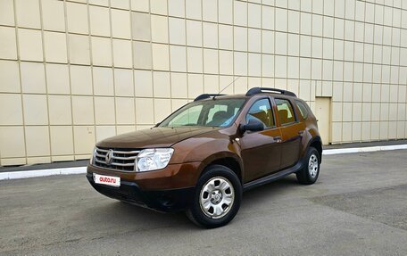 Renault Duster I рестайлинг, 2014 год, 710 000 рублей, 2 фотография