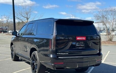 Cadillac Escalade V, 2025 год, 22 900 000 рублей, 19 фотография