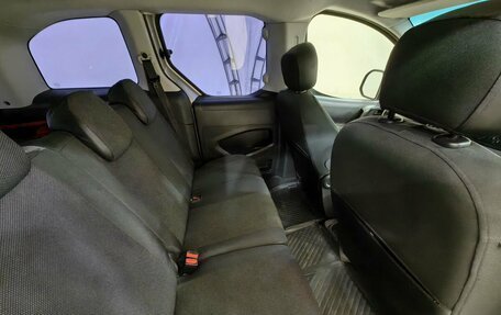Peugeot Partner II рестайлинг 2, 2011 год, 599 000 рублей, 9 фотография