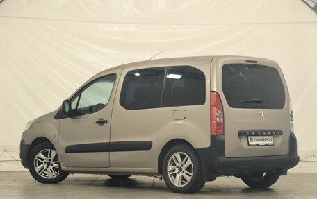 Peugeot Partner II рестайлинг 2, 2011 год, 599 000 рублей, 6 фотография