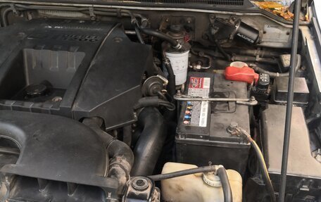 Mitsubishi Pajero III рестайлинг, 2002 год, 760 000 рублей, 20 фотография