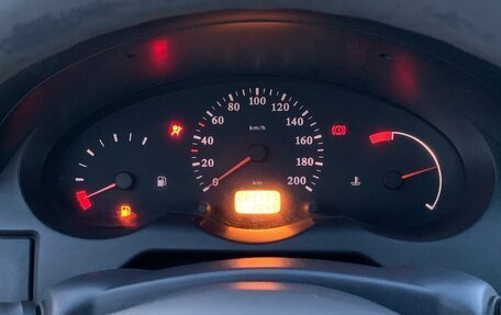 Nissan Micra II, 2002 год, 155 000 рублей, 12 фотография