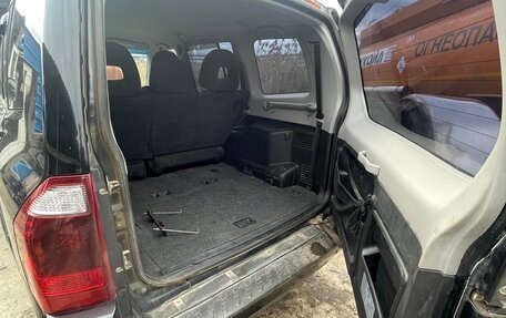 Mitsubishi Pajero III рестайлинг, 2002 год, 700 000 рублей, 9 фотография