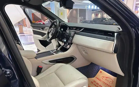 Jaguar F-Pace, 2021 год, 3 200 000 рублей, 16 фотография