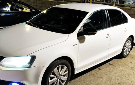 Volkswagen Jetta VI, 2013 год, 1 250 000 рублей, 5 фотография