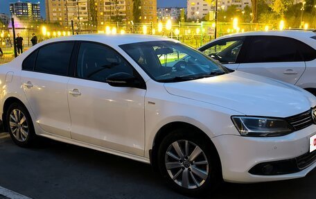 Volkswagen Jetta VI, 2013 год, 1 250 000 рублей, 9 фотография
