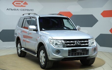 Mitsubishi Pajero IV, 2012 год, 2 090 000 рублей, 3 фотография