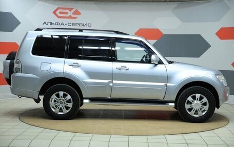 Mitsubishi Pajero IV, 2012 год, 2 090 000 рублей, 4 фотография