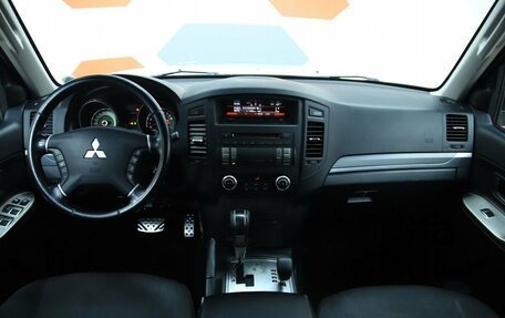 Mitsubishi Pajero IV, 2012 год, 2 090 000 рублей, 13 фотография