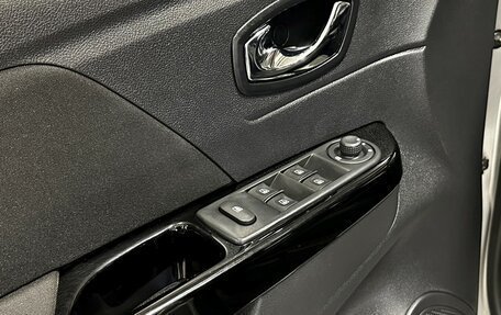 Renault Kaptur I рестайлинг, 2019 год, 1 797 000 рублей, 17 фотография