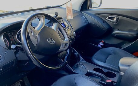 Hyundai ix35 I рестайлинг, 2013 год, 1 300 000 рублей, 10 фотография