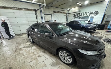 Toyota Camry, 2019 год, 2 870 000 рублей, 6 фотография