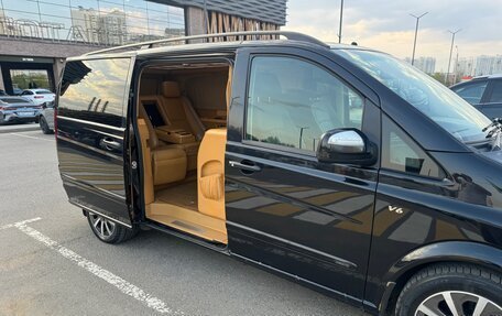 Mercedes-Benz Viano, 2011 год, 2 450 000 рублей, 2 фотография