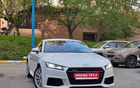 Audi TT, 2015 год, 2 790 000 рублей, 12 фотография