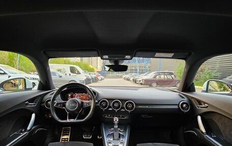 Audi TT, 2015 год, 2 790 000 рублей, 16 фотография