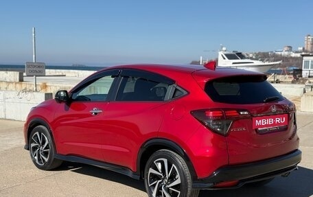 Honda Vezel, 2019 год, 1 865 000 рублей, 5 фотография