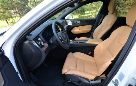 Volvo XC60 II, 2023 год, 6 120 000 рублей, 11 фотография