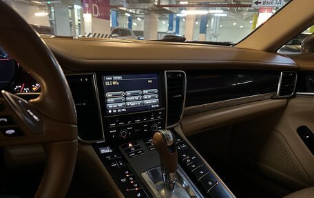 Porsche Panamera II рестайлинг, 2013 год, 2 600 000 рублей, 13 фотография