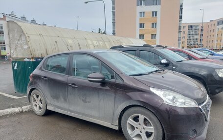 Peugeot 208 II, 2013 год, 1 000 000 рублей, 5 фотография