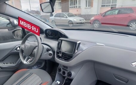 Peugeot 208 II, 2013 год, 1 000 000 рублей, 3 фотография