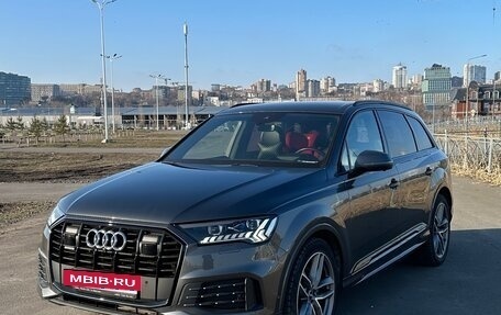 Audi Q7, 2019 год, 7 000 000 рублей, 3 фотография
