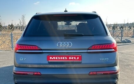 Audi Q7, 2019 год, 7 000 000 рублей, 6 фотография