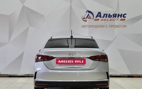 Hyundai Solaris II рестайлинг, 2021 год, 1 680 000 рублей, 4 фотография
