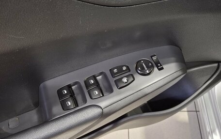 Hyundai Solaris II рестайлинг, 2021 год, 1 680 000 рублей, 23 фотография