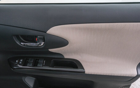 Toyota Wish II, 2012 год, 1 449 000 рублей, 19 фотография