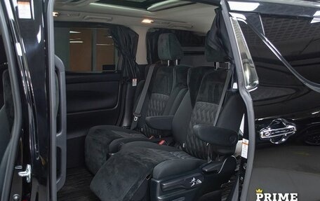 Toyota Alphard III, 2020 год, 4 799 000 рублей, 19 фотография
