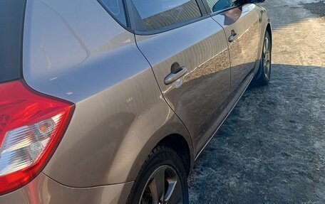 KIA cee'd I рестайлинг, 2010 год, 780 000 рублей, 17 фотография