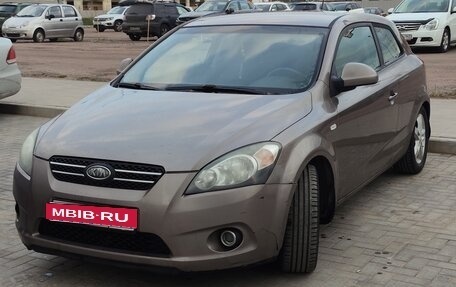 KIA cee'd I рестайлинг, 2009 год, 479 000 рублей, 1 фотография
