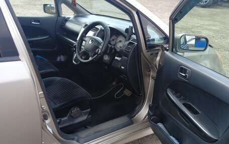 Honda Stream I рестайлинг, 2001 год, 600 000 рублей, 9 фотография
